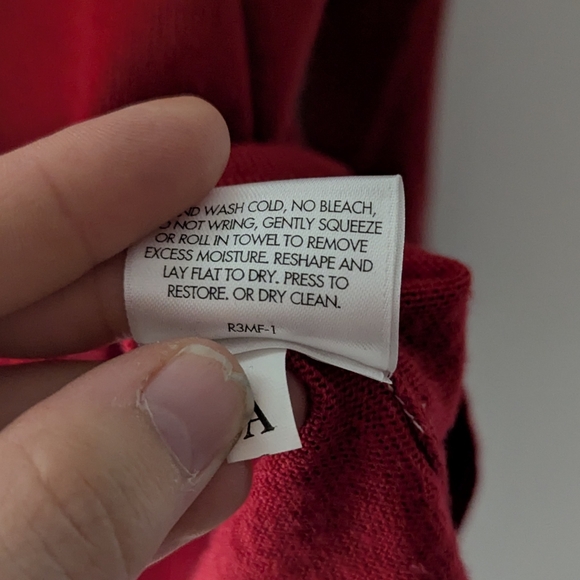 Eileen Fisher Red 100% Merino Wool Box Top Long Sleeve Shirt sweater - Picture 8 of 8